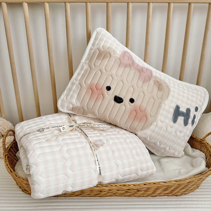 Kids cooling mat made of viscose, washable