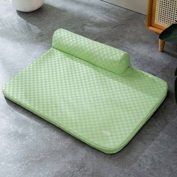 Dog mat with checkerboard pattern, PP cotton