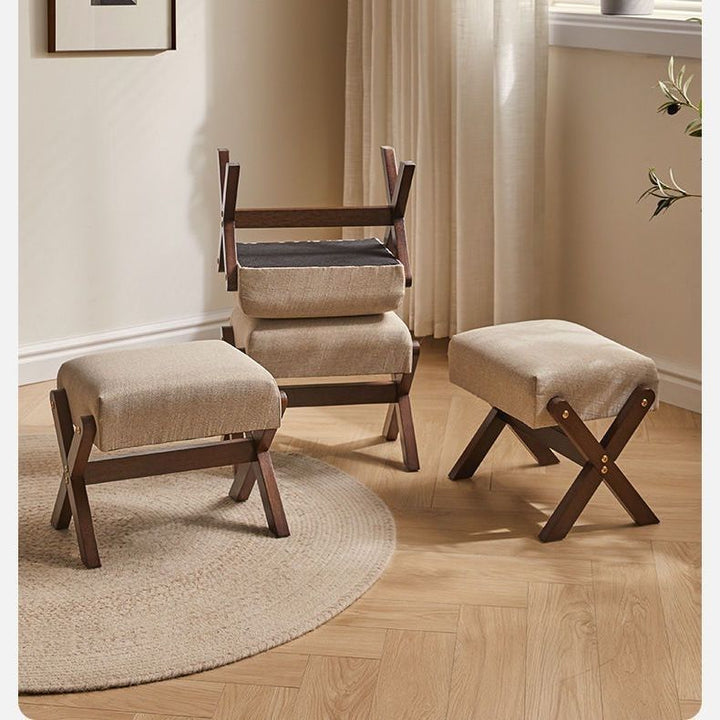 Children's footstool made of rubber wood, square