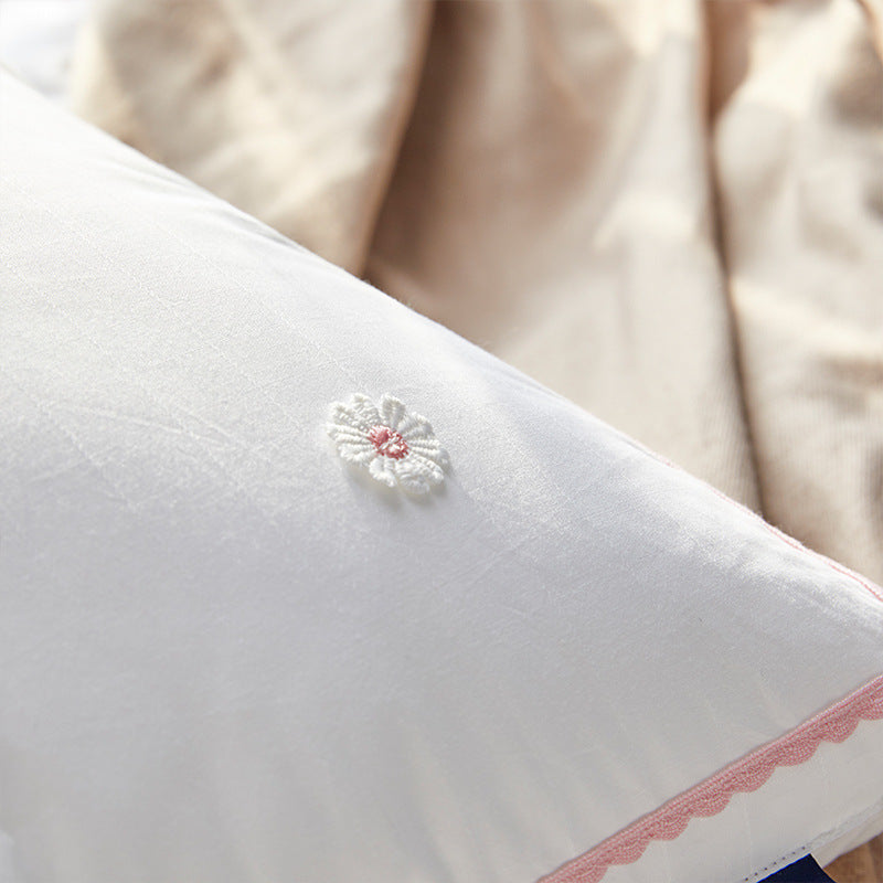 Cotton pillow with polyester filling, washable