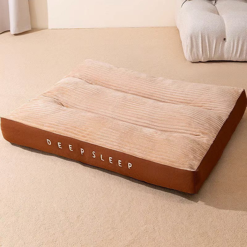 Pet cuddly bed with removable cover