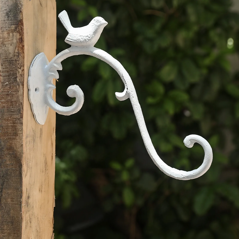 Cast iron wall hooks, American style