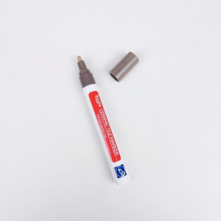 Grout pen for ceramic tiles in various colors
