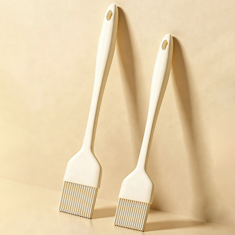 Silicone oil brush with wooden handle