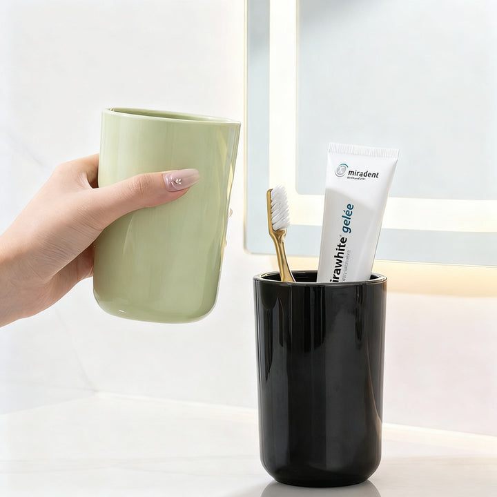 Portable toothbrush cup made of plastic