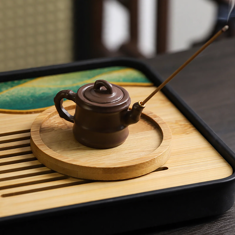 Teekanne incense stick holder made of resin