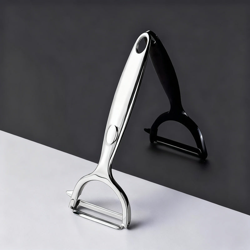 Multifunctional vegetable peeler set