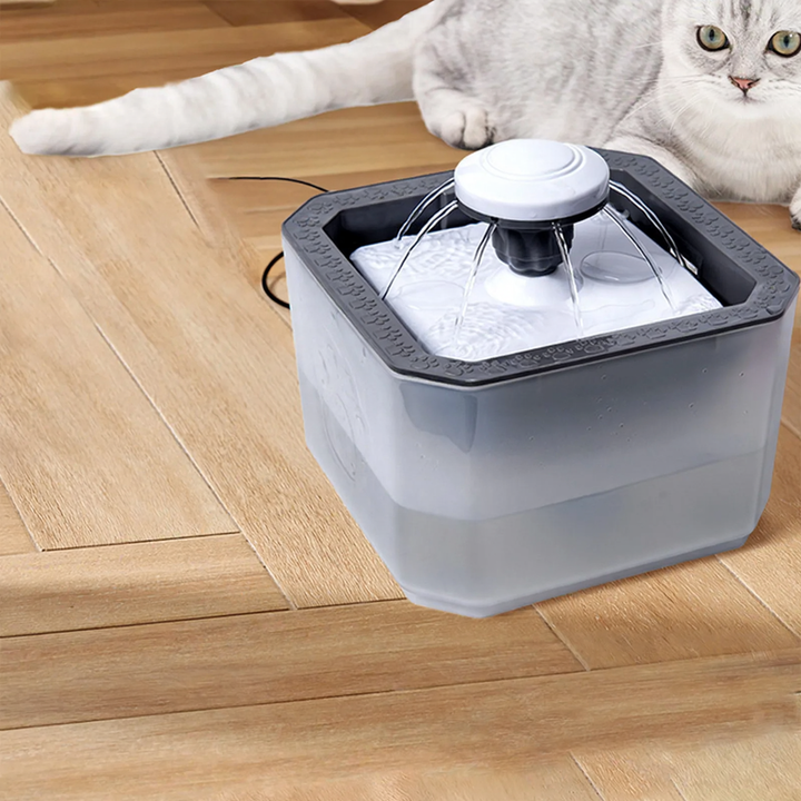 Large Pet Drinking Bowl with Circulation
