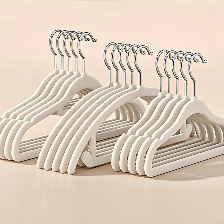 Flocked coat hangers, non-slip, 42 cm