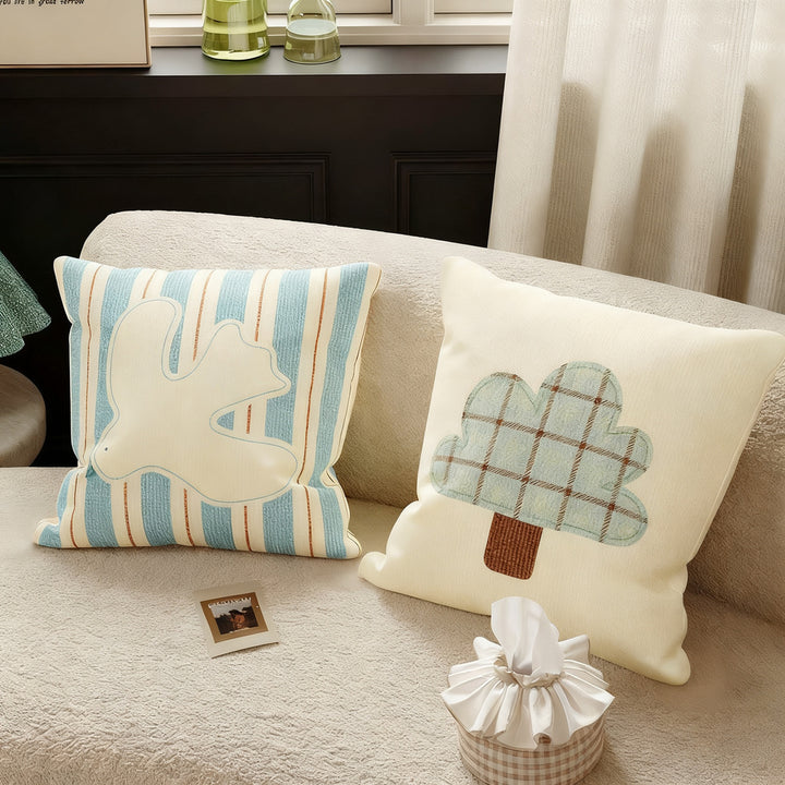Decorative cushions with filling, plush, square