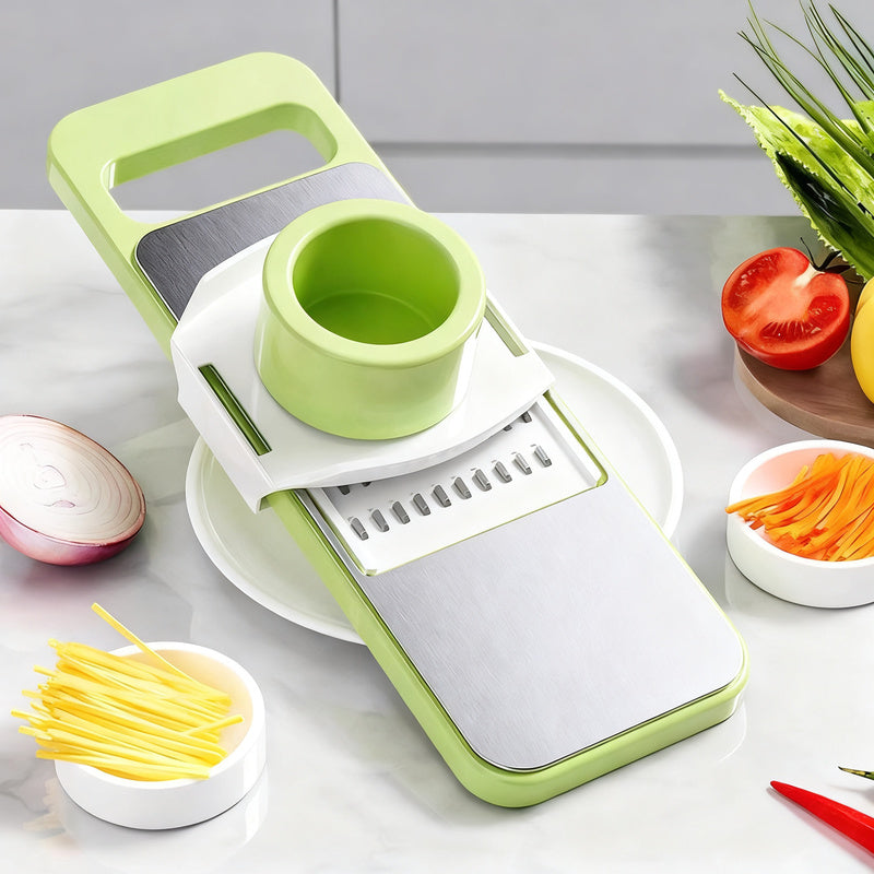 Spiral cutter for vegetables and fruits