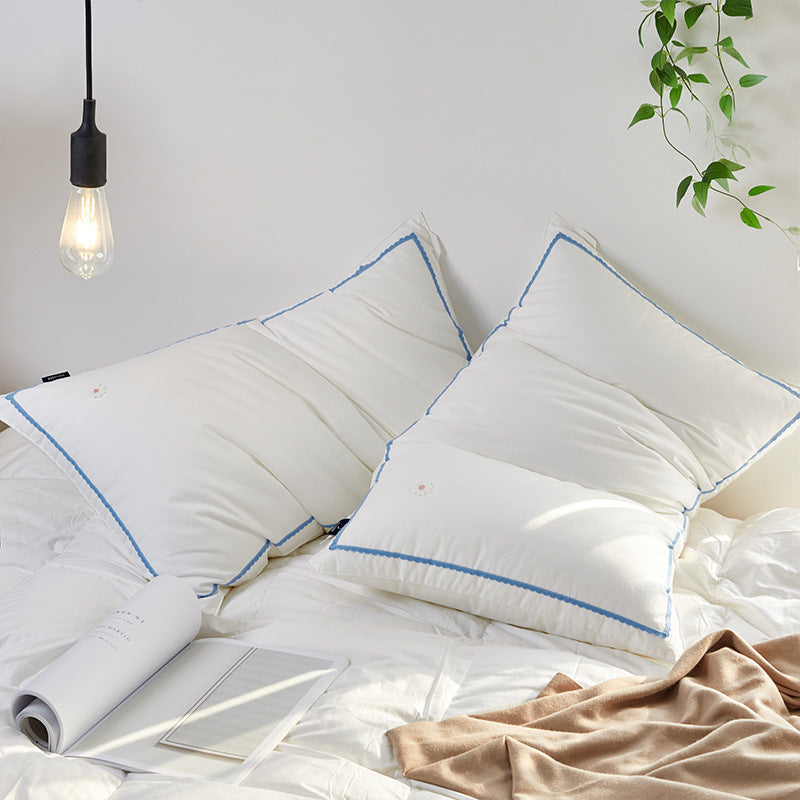 Cotton pillow with polyester filling, washable