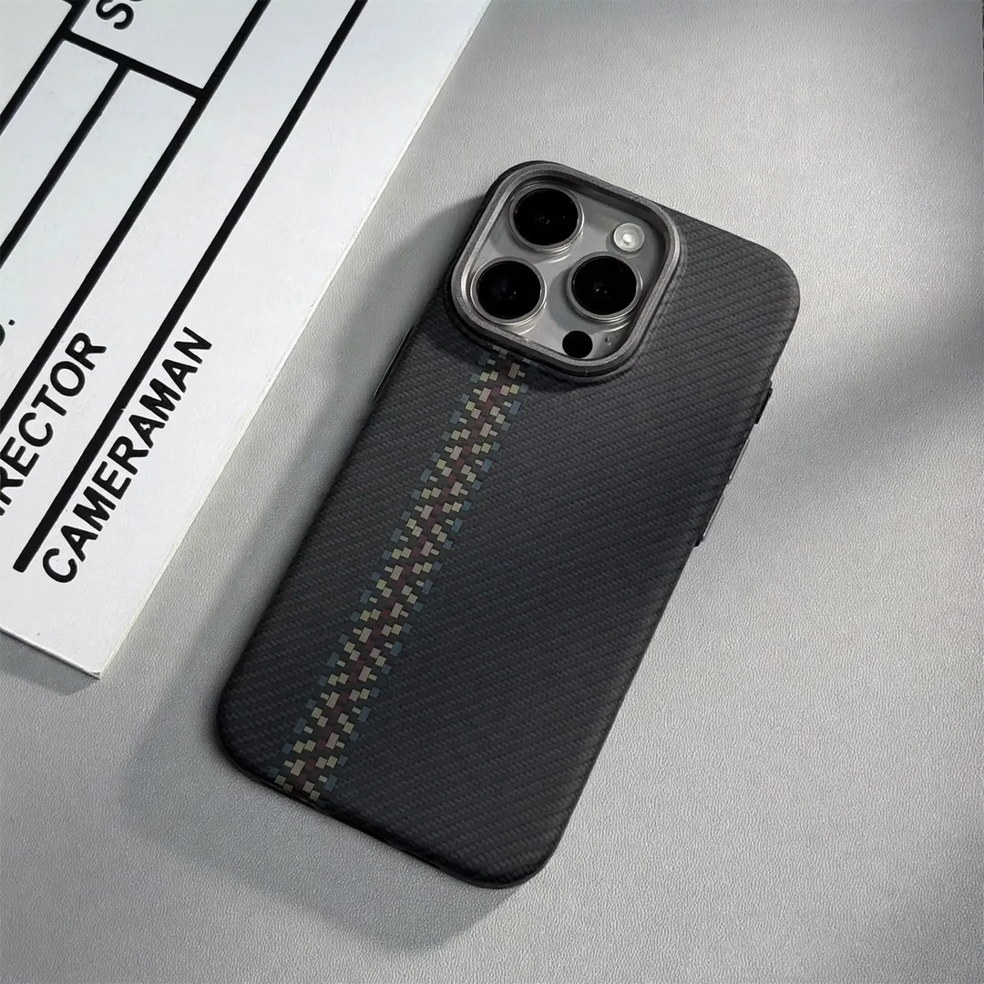 Protective case for iPhone, shockproof, with magnetic mount