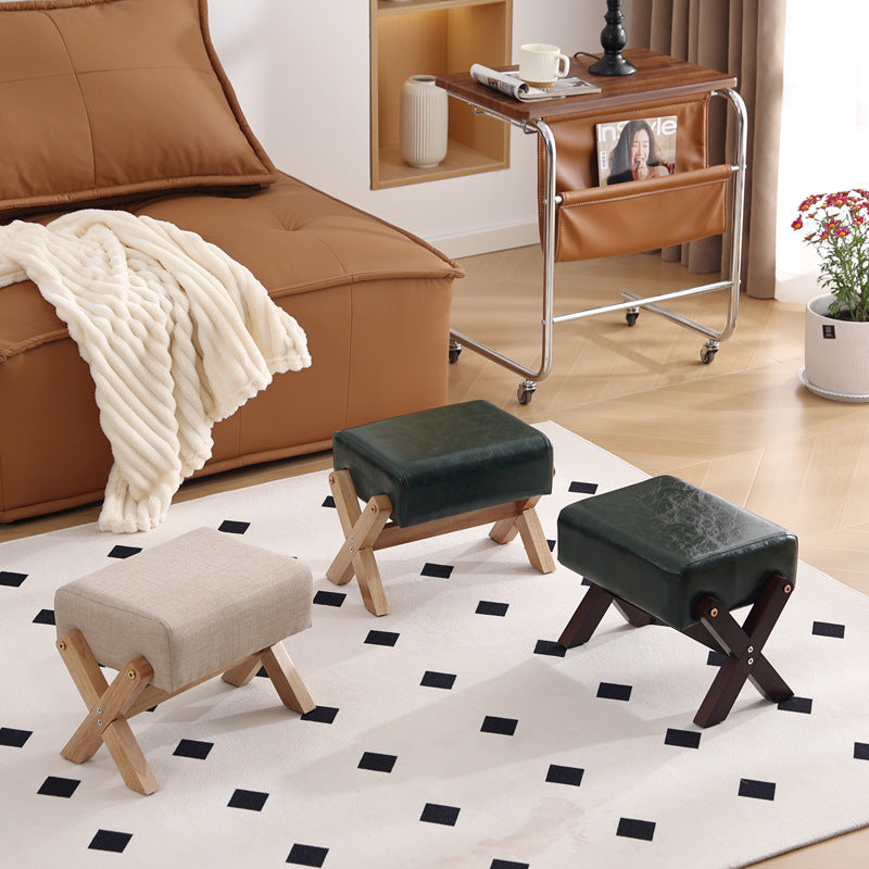 Children's footstool made of rubber wood, square