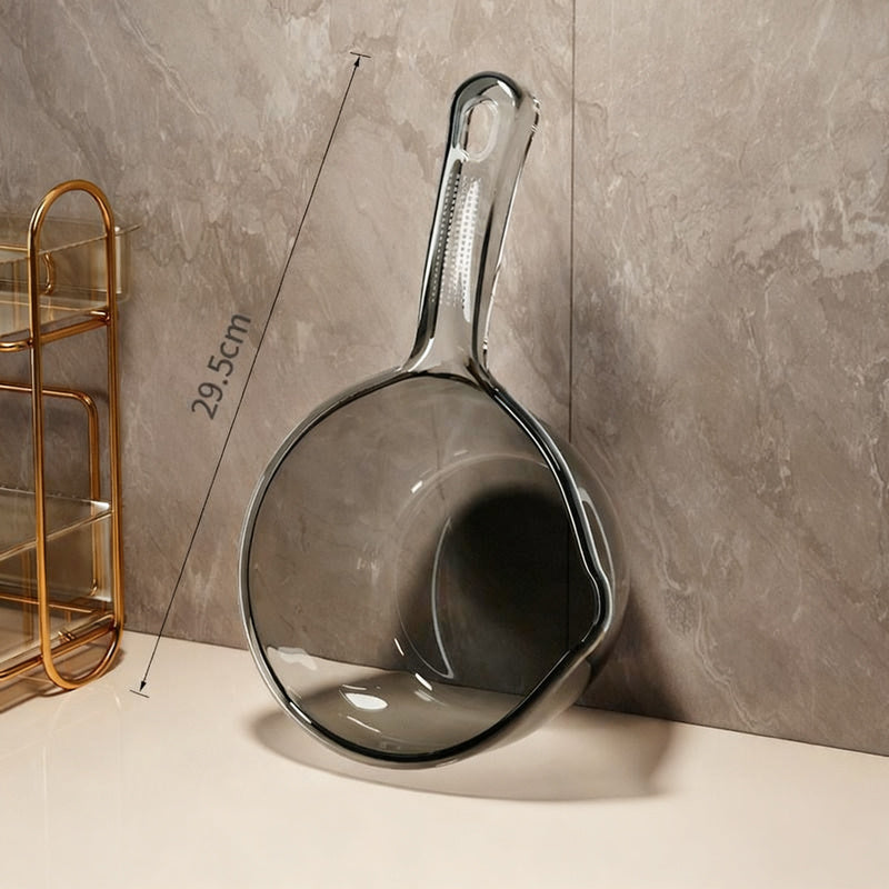 Plastic water scooper, shatterproof, with a long handle