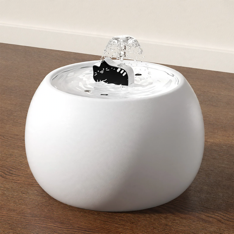 Automatic ceramic drinking bowl for cats and dogs