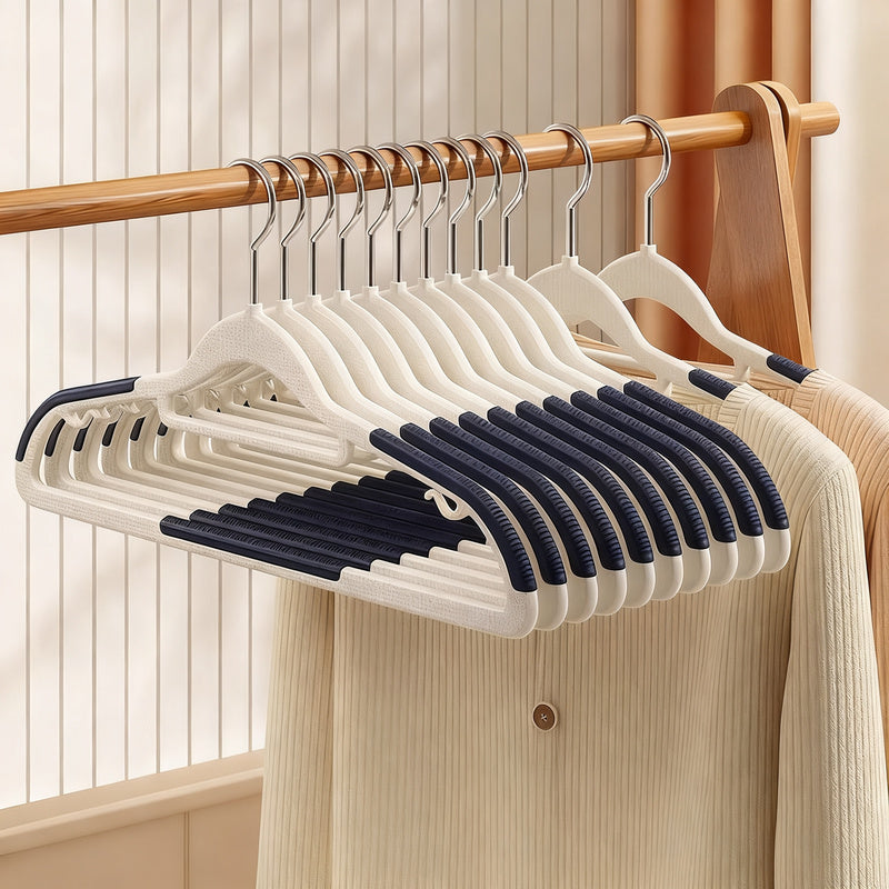 Plastic hanger, non-slip, scratch-free