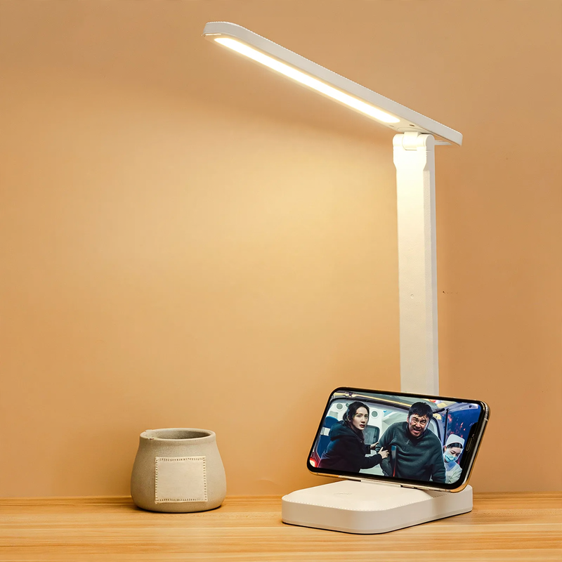 LED desk lamp with color temperature selection