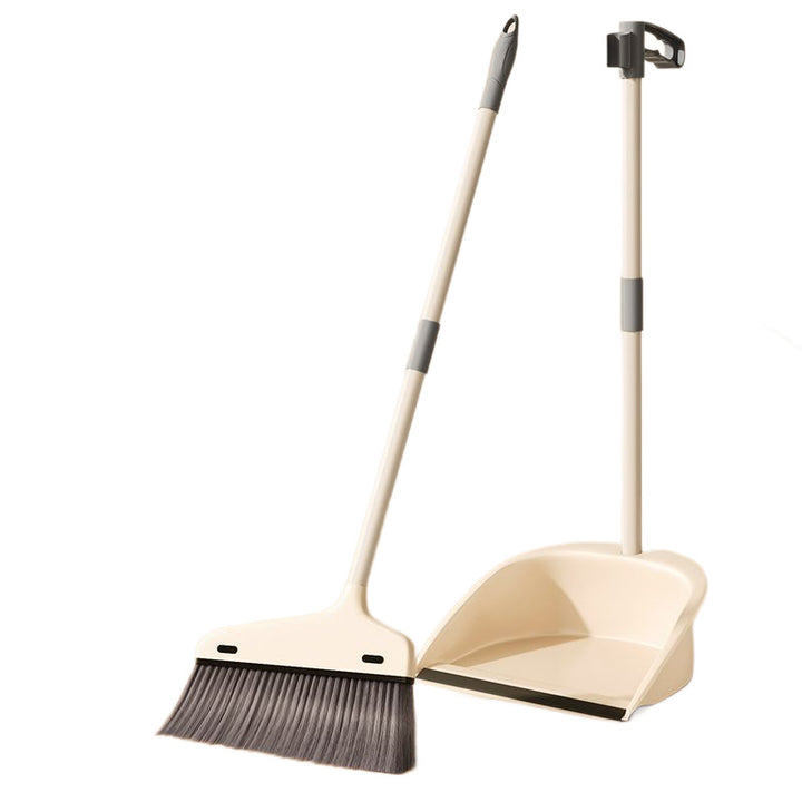 Broom set with scoop and dustpan