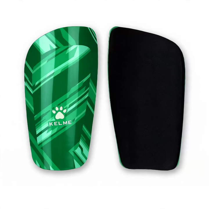 Shin guards made of PU, various sizes