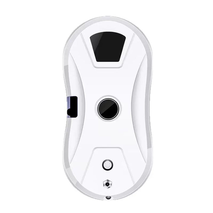 Window cleaning robot with spray function