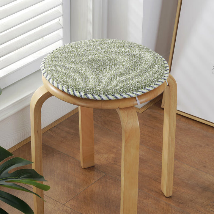 Round seat cushion with foam, non-slip