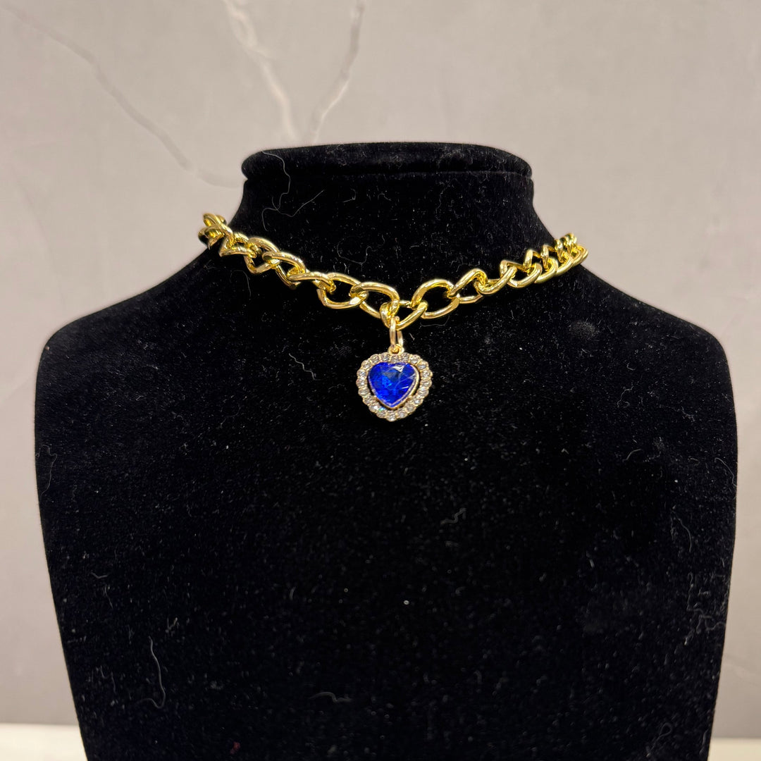 Collar with Crystals and Pearls for Cats and Dogs