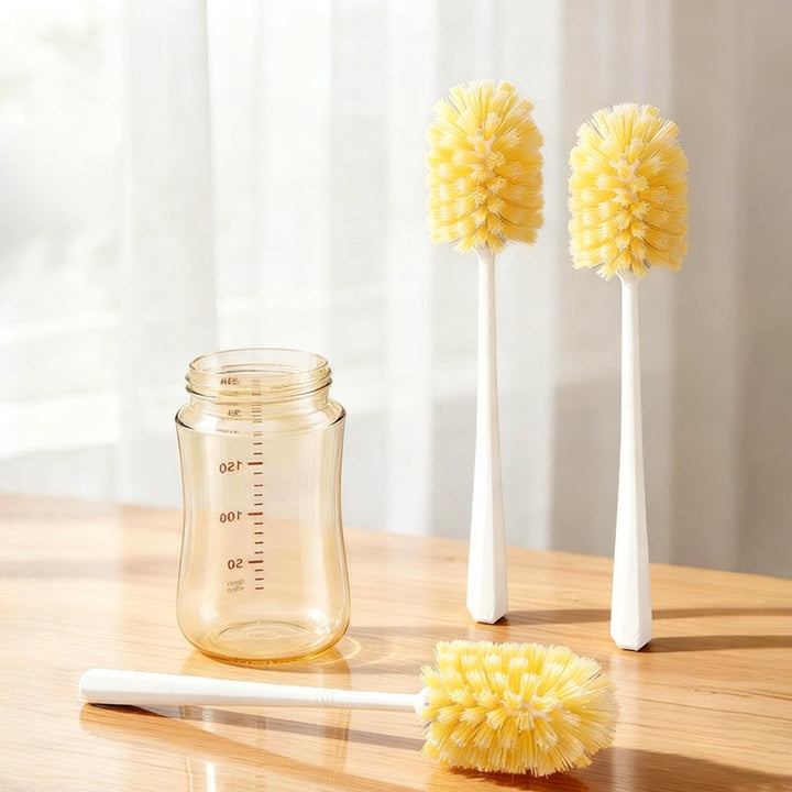 Long-handled brush for cleaning cups and bottles