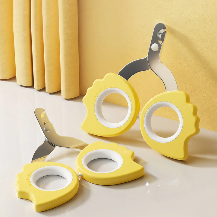 Claw cutter for cats and dogs