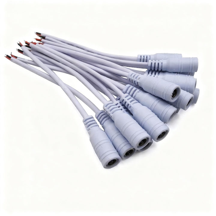 DC power connection cable with 5.5×2.1 mm plug
