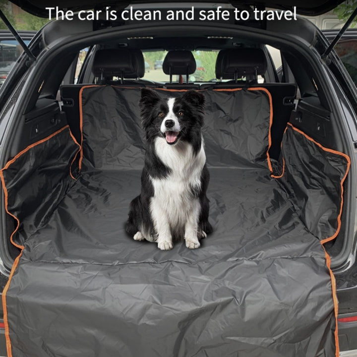 Trunk protection for pets, water-repellent