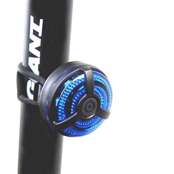 Bicycle rear light with USB charging and high brightness