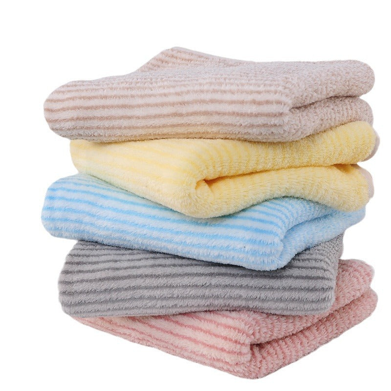 Bath towel and hand towel made of coral fleece