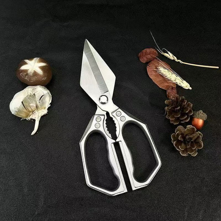 Kitchen scissors made of stainless steel