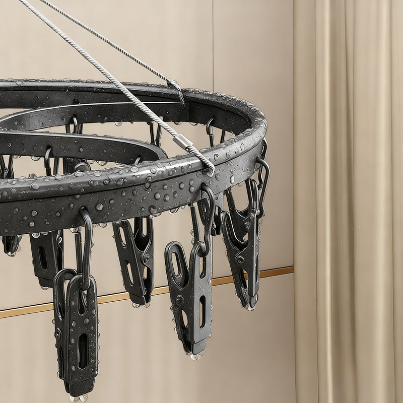 Sock drying rack with multiple clips