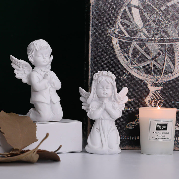 Miniature Angel Figure made of Resin, Table Decoration