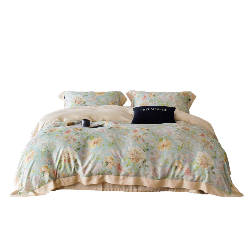 Bedding set made of lyocell with floral pattern