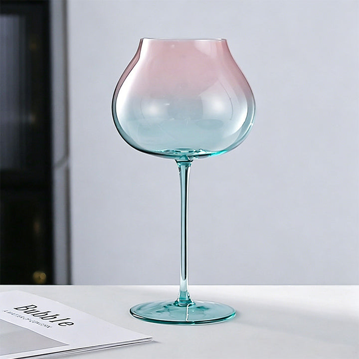 Wine glass, 601–700 ml, spherical shape