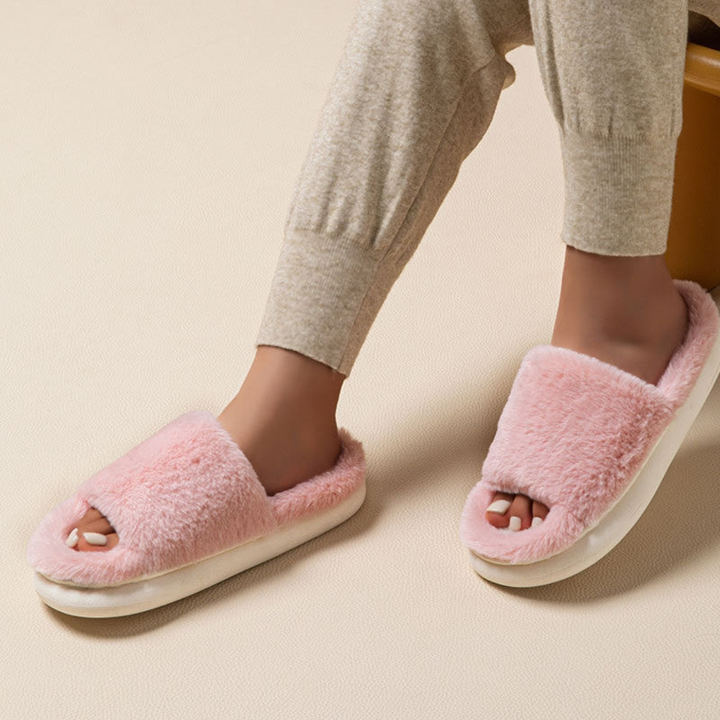 Cozy fur slides | Stornfield