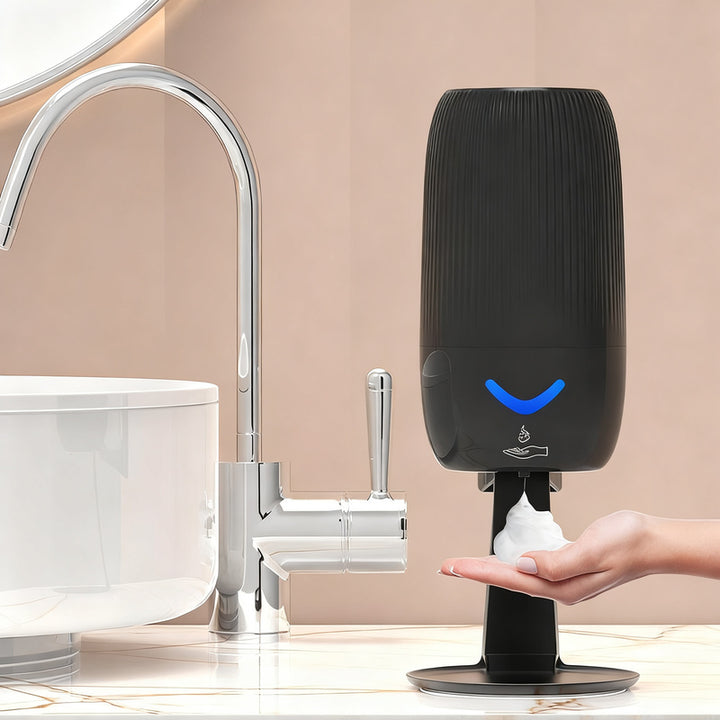 Automatic soap dispenser with sensor