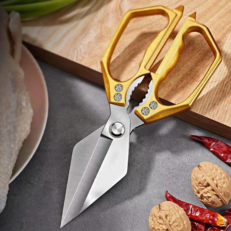 Kitchen scissors made of stainless steel