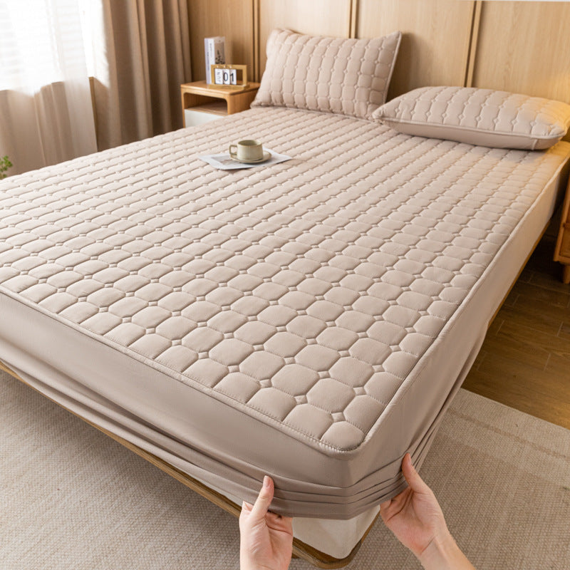 Fitted sheet, synthetic, padded