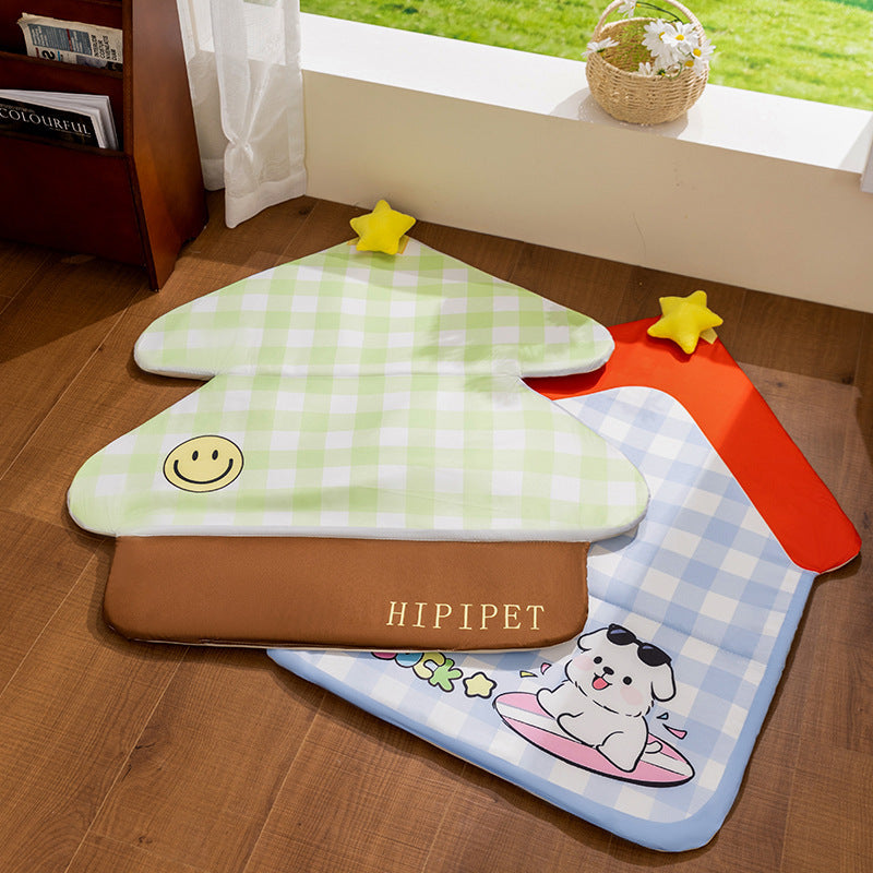 Breathable dog mat with star pattern