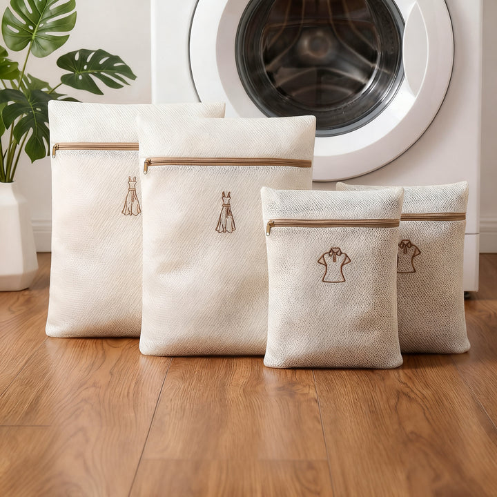 Laundry bag for the washing machine, 3-layered
