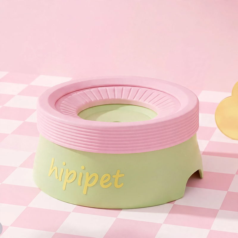 Automatic water and food bowl for cats and dogs