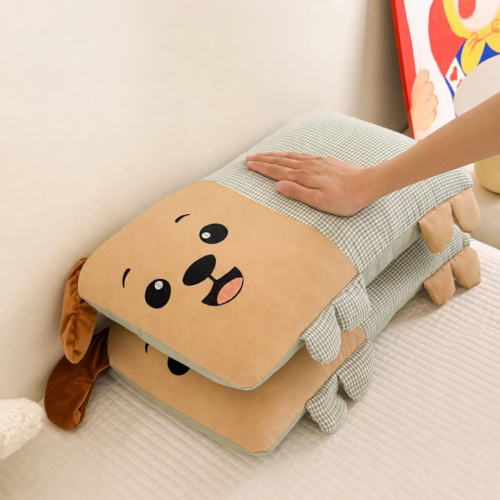 Children's pillow with buckwheat husks, cotton