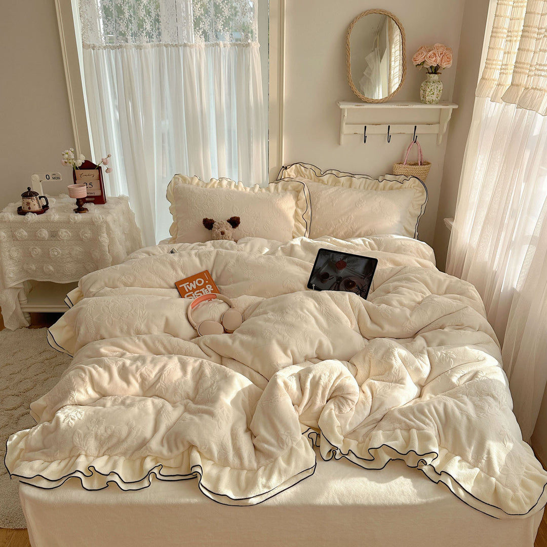 Bedding set made of milk fibers with lace edge