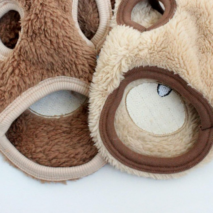 Wintry warm pet sweater | Stornfield