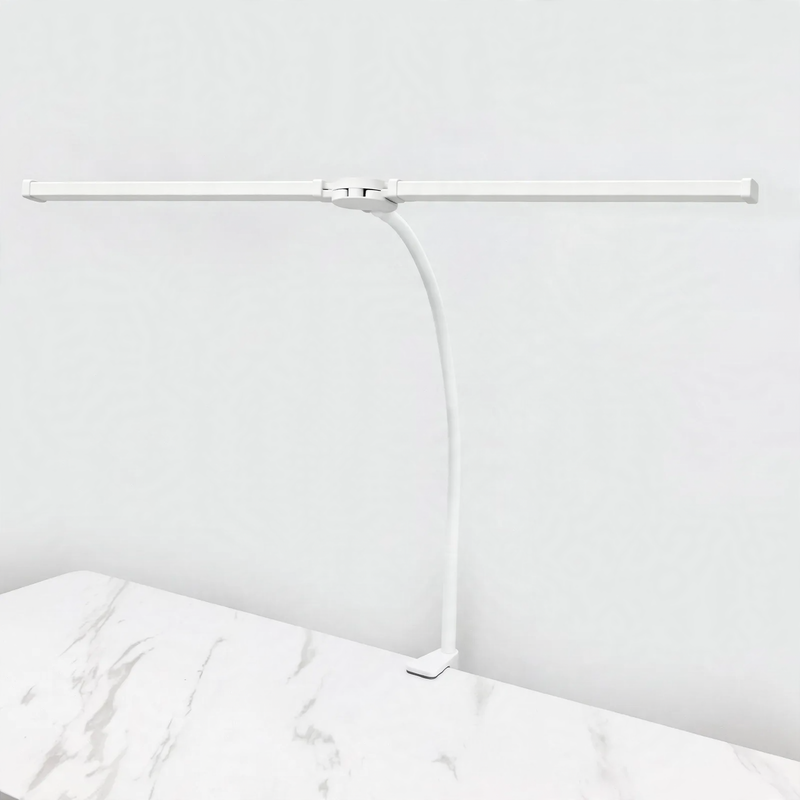 Desk lamp with dimming function