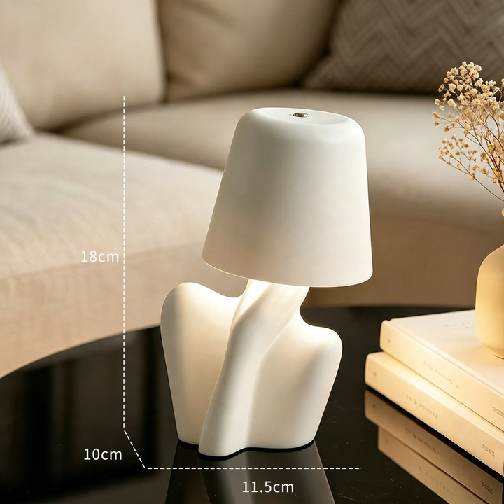 Thinker-Wine-Glass-Table-Lamp in Nordic Style